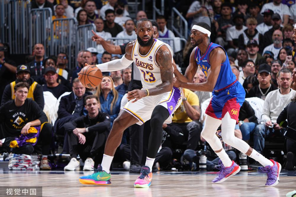 奥运会上 奥运会上