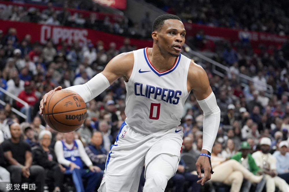 中引入具有 中引入具有